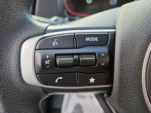 Used 2024 Kia Sportage LX image 26