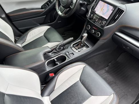 Used 2019 Subaru Crosstrek 2.0i Limited w/ Moonroof Package w/Navigation AWD/4WD image 16