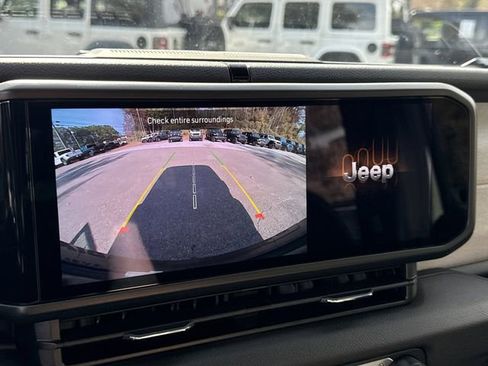 Used 2026 Jeep Wrangler Sport image 25