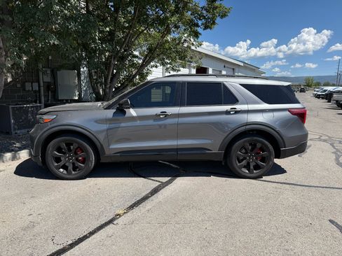 Used 2023 Ford Explorer ST w/ Equipment Group 401A AWD/4WD image 3