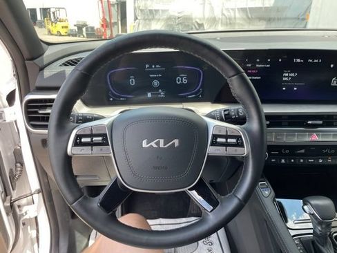 Certified 2025 Kia Telluride EX X-Line AWD/4WD image 24