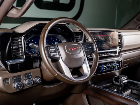 Used 2023 GMC Sierra 1500 SLT w/ SLT Premium Package image 33