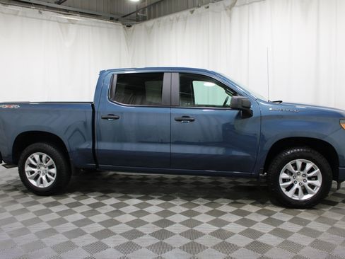 Used 2024 Chevrolet Silverado 1500 Custom AWD/4WD image 25