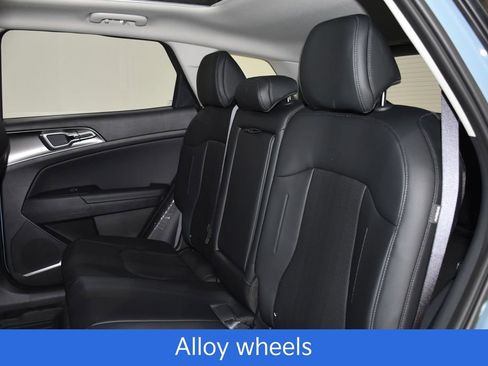 New 2026 Kia Sportage EX w/ EX Panoramic Sunroof Package image 26