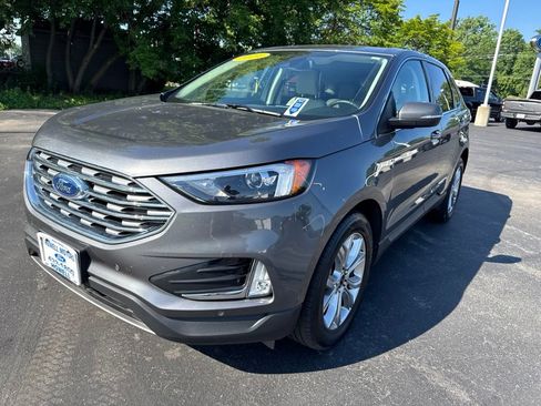 Used 2024 Ford Edge Titanium AWD/4WD image 3
