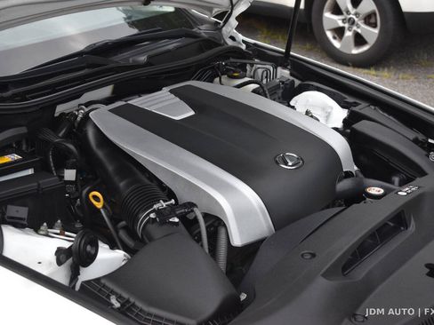 Used 2018 Lexus IS 300 AWD w/ Comfort Package image 34