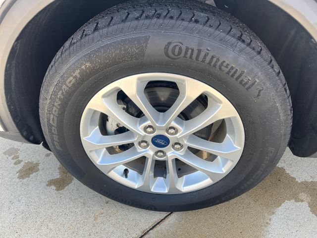 Used 2022 Ford Escape SE AWD/4WD image 11