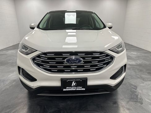 Used 2022 Ford Edge SEL w/ Convenience Package AWD/4WD image 2