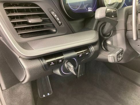 Certified 2021 Porsche 911 Carrera 4 image 10