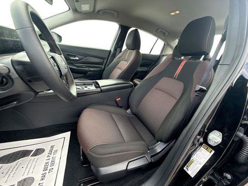 Used 2026 Nissan Sentra SR w/ Floor Mat Package FWD image 13