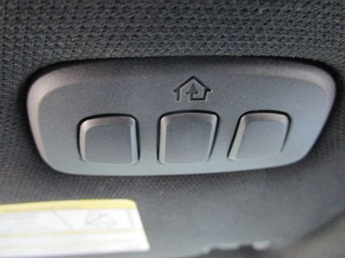 Used 2022 Ford F150 Lariat w/ Equipment Group 502A High AWD/4WD image 47