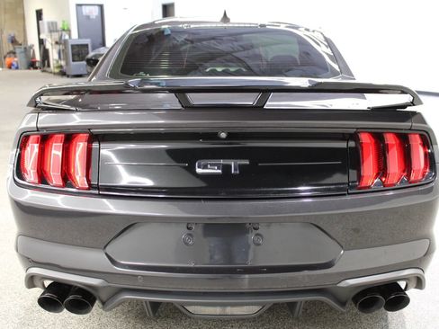 Used 2022 Ford Mustang GT Premium image 7