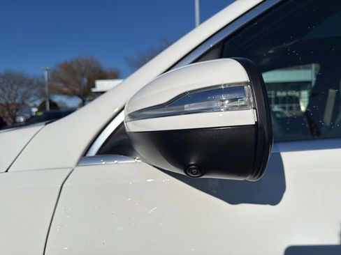 Used 2026 Mercedes-Benz GLE 350 4MATIC image 14