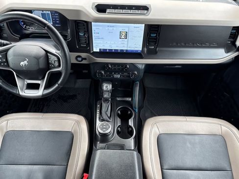 Used 2022 Ford Bronco Wildtrak AWD/4WD image 13