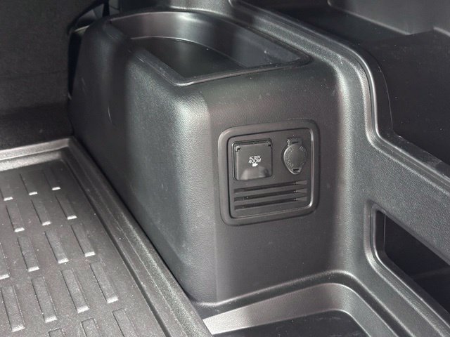 Used 2023 Toyota 4Runner SR5 Premium w/ Moonroof Package AWD/4WD image 28