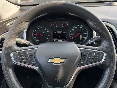 Used 2024 Chevrolet Malibu LT FWD image 5