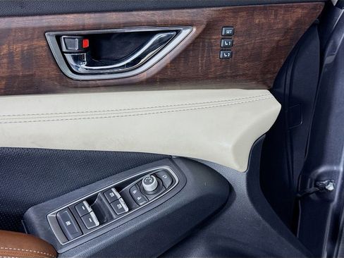 Used 2020 Subaru Ascent Touring image 9
