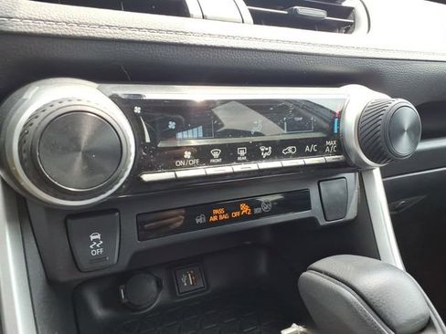 Certified 2023 Toyota RAV4 LE FWD image 24