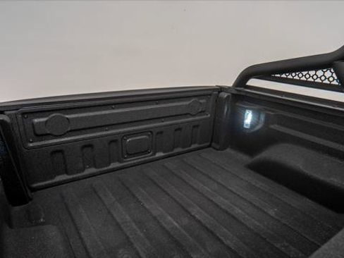 Used 2026 Jeep Gladiator Sport AWD/4WD image 38