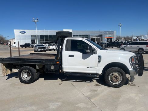 Used 2020 Ford F350 XL w/ Power Equipment Group image 8