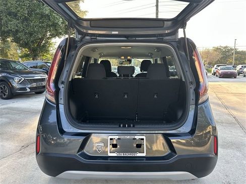 Used 2024 Kia Soul LX w/ Option Group 015 image 22