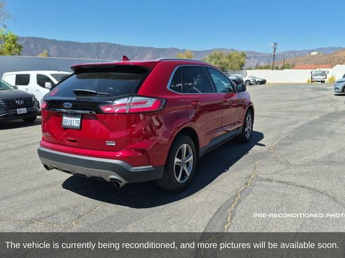 Used 2020 Ford Edge SEL w/ Convenience Package FWD image 6