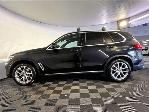 Used 2020 BMW X5 xDrive40i w/ Convenience Package AWD/4WD image 2