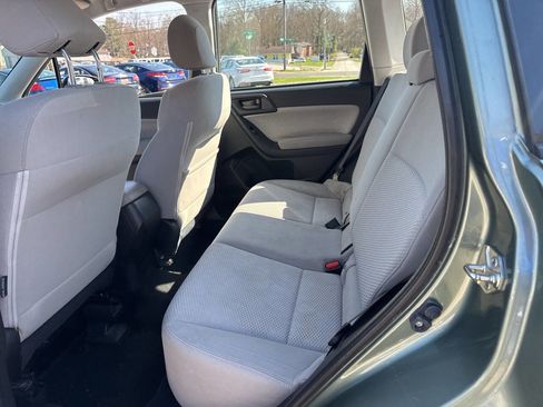 Used 2017 Subaru Forester 2.5i w/ Alloy Wheel Package image 17