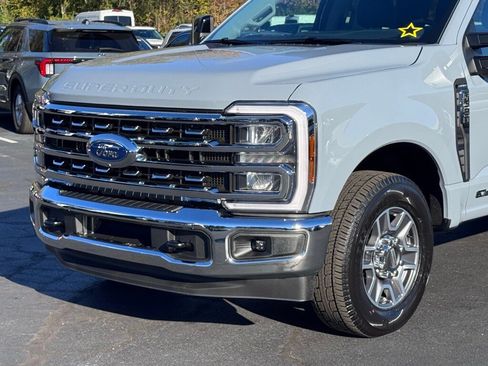 New 2026 Ford F350 Lariat image 38