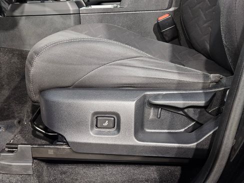 Used 2024 Toyota Tacoma SR5 RWD image 23