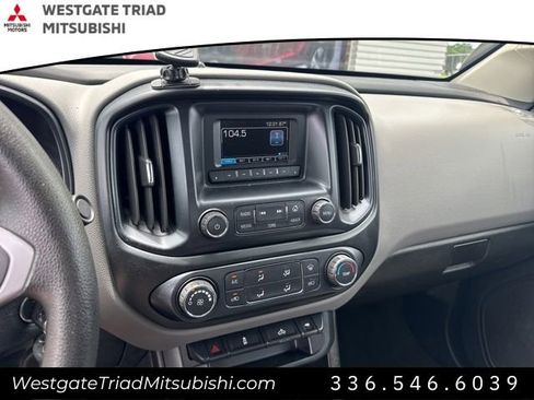 Used 2017 Chevrolet Colorado W/T w/ WT Convenience Package AWD/4WD image 10
