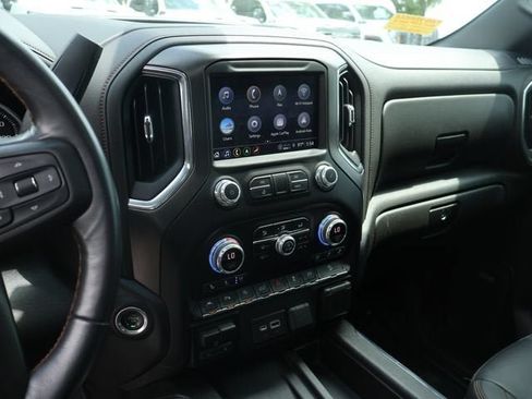Used 2021 GMC Sierra 1500 AT4 w/ AT4 Premium Package AWD/4WD image 25