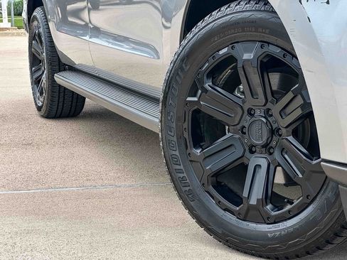 Used 2021 Ford Expedition Max XLT RWD image 9
