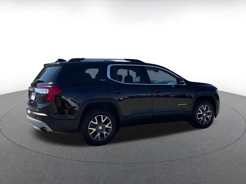 Used 2023 GMC Acadia SLT image 15