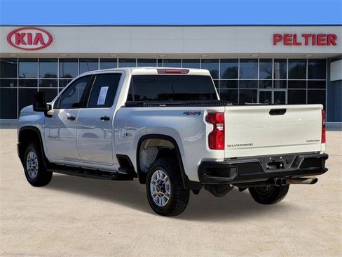 Used 2022 Chevrolet Silverado 2500 Custom w/ Custom Convenience Package image 6
