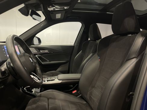 Used 2025 BMW X1 xDrive28i w/ Premium Package image 15