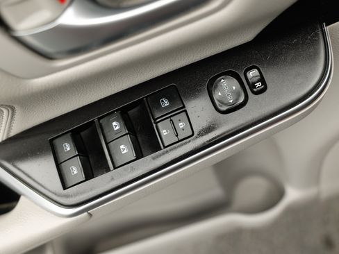 Used 2017 Toyota Camry XLE w/ Advanced Technology Package FWD image 44