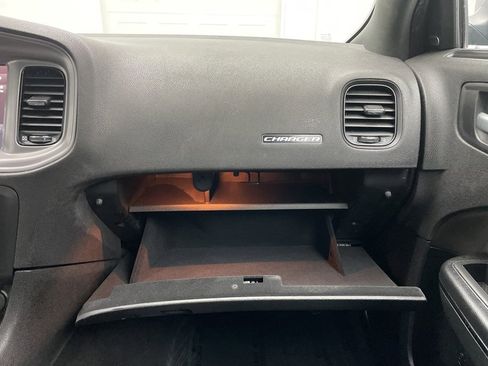 Used 2023 Dodge Charger SXT w/ Blacktop Package image 39