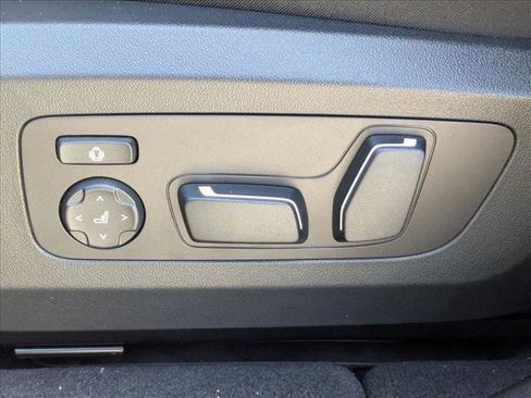 New 2025 BMW X3 M50 w/ Premium Package image 4