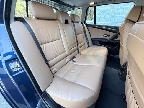 Used 2009 BMW 535i xDrive Wagon image 42