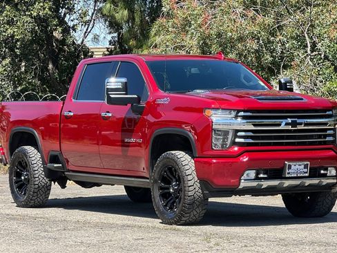 Used 2022 Chevrolet Silverado 3500 High Country w/ Safety Package II AWD/4WD image 2
