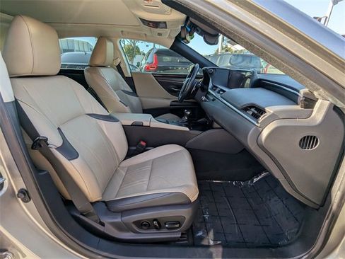 Used 2021 Lexus ES 350 Luxury w/ Accessory Package 2 image 30