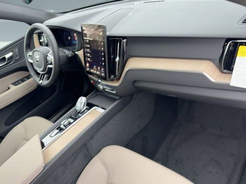 New 2026 Volvo XC60 T8 Plus w/ Protection Package Premier image 31