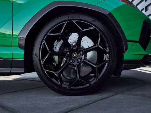 Used 2024 Lamborghini Urus Performante image 25