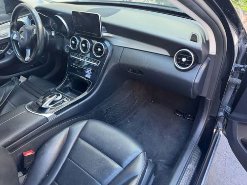 Used 2016 Mercedes-Benz C 300 Sedan image 9