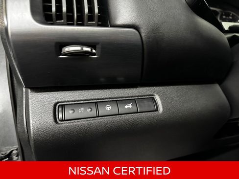 Certified 2025 Nissan Pathfinder SL AWD/4WD image 29