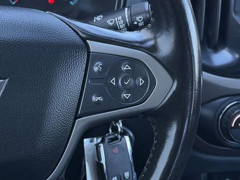 Used 2021 Chevrolet Colorado Z71 w/ Safety Package image 15