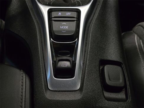 Used 2020 Chevrolet Camaro SS image 26