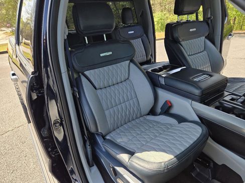 Used 2022 Ford F150 Limited image 33