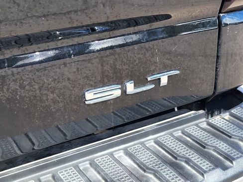 Certified 2024 GMC Sierra 1500 SLT RWD image 8